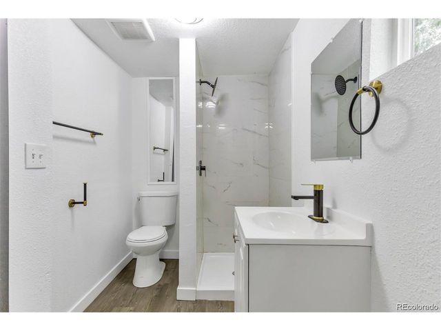 1542 Yosemite St, Denver, CO 80220