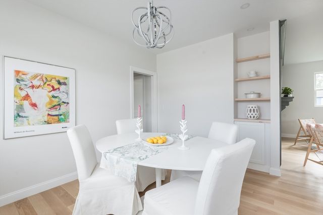 10 Gordon Rd, Arlington, MA 02474