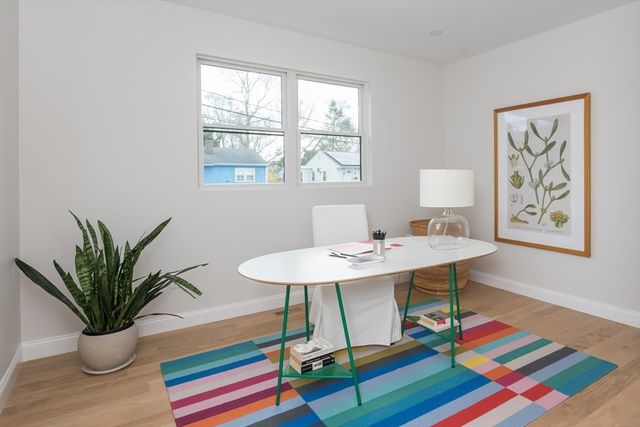10 Gordon Rd, Arlington, MA 02474