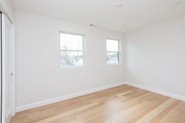 10 Gordon Rd, Arlington, MA 02474