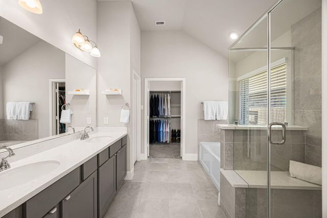 1315 Wild Mustang Trail, Richmond, TX 77406