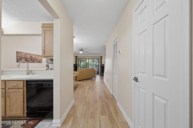 8715 BELLE RIVE Boulevard 1607, Jacksonville, FL 32256