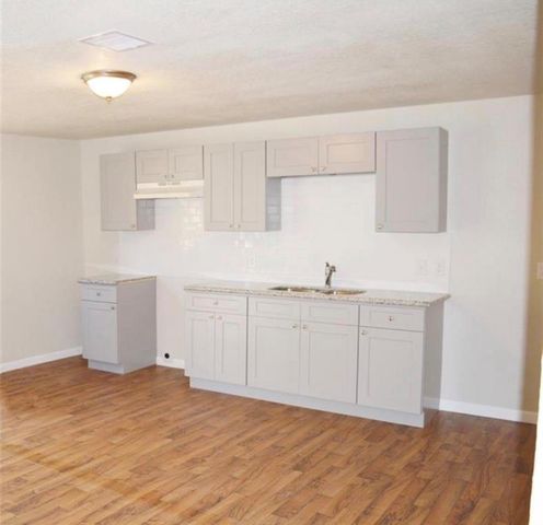 7318 Laredo Street A, Houston, TX 77020