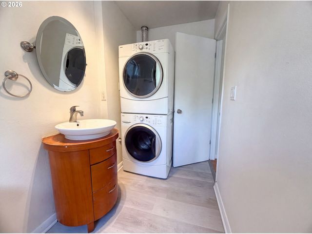 122 Se 73RD Ave, Portland, OR 97215