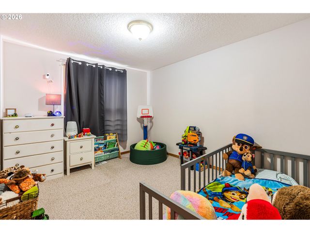 843 10TH Ct, Lafayette, OR 97127