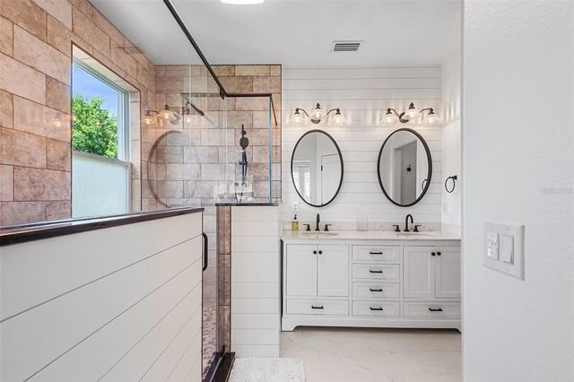 189 MAGNETA LOOP, Auburndale, FL 33823