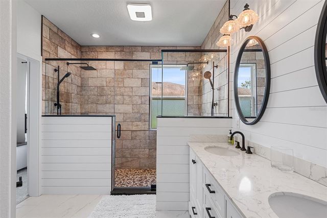 189 MAGNETA LOOP, Auburndale, FL 33823