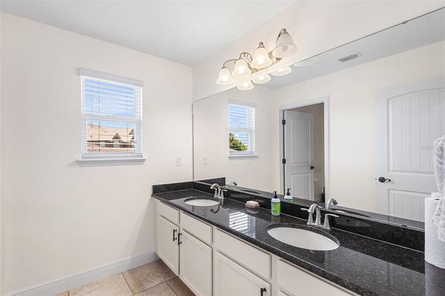 189 MAGNETA LOOP, Auburndale, FL 33823