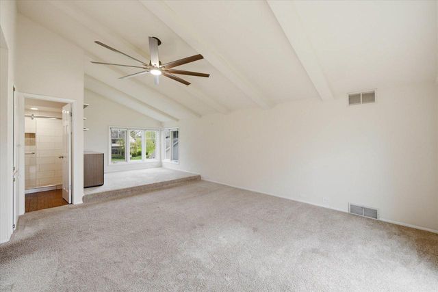 15270 Red Fox LANE, Elm Grove, WI 53122