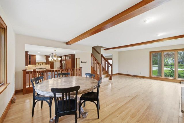 15270 Red Fox LANE, Elm Grove, WI 53122