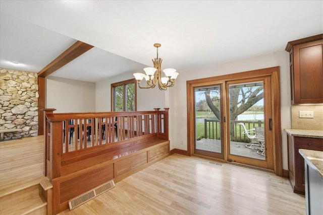 15270 Red Fox LANE, Elm Grove, WI 53122
