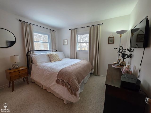 1270 N Chipman Street, Owosso, MI 48867