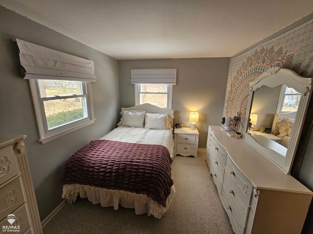 1270 N Chipman Street, Owosso, MI 48867