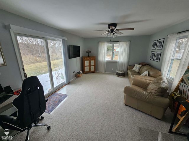 1270 N Chipman Street, Owosso, MI 48867