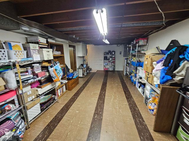 1270 N Chipman Street, Owosso, MI 48867