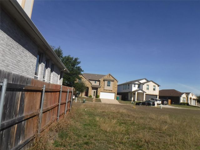 317 Gettysburg LOOP, Elgin, TX 78621