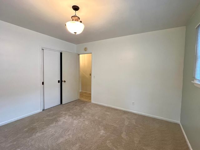 3031 Country Club Drive, Muskegon, MI 49441