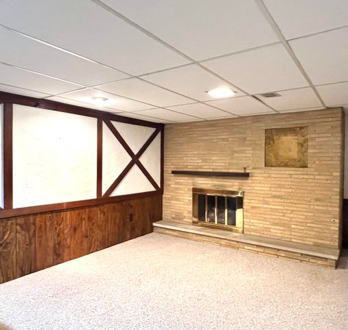 3031 Country Club Drive, Muskegon, MI 49441