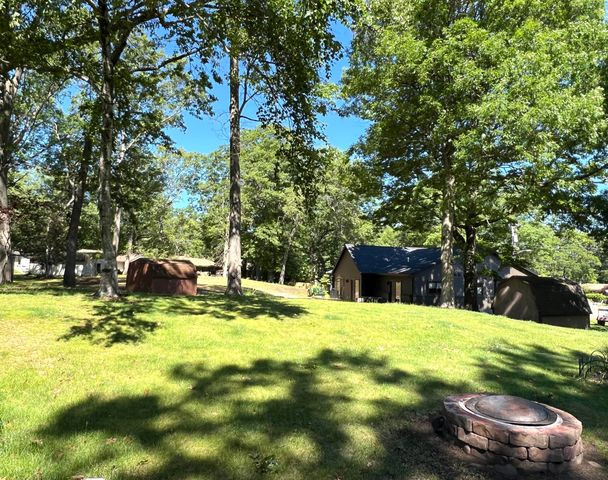 3031 Country Club Drive, Muskegon, MI 49441