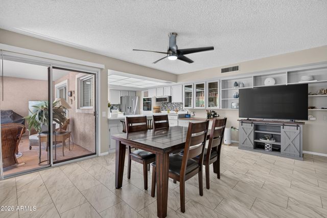 13207 W GAUCHO Drive, Sun City West, AZ 85375