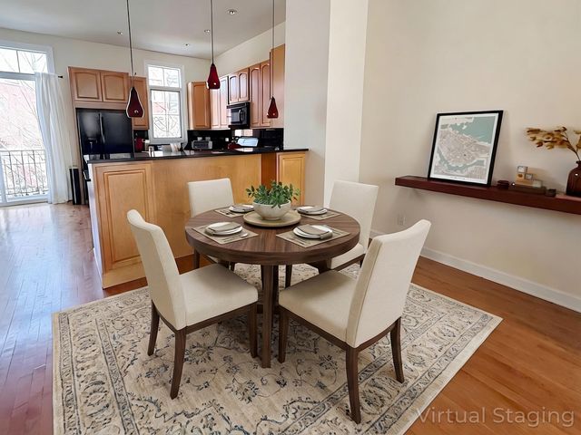 141 S Grove Avenue, Elgin, IL 60120