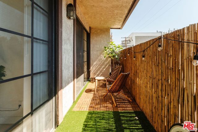 10336 Almayo Avenue 203, Los Angeles, CA 90064