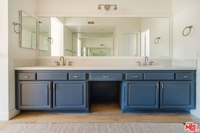 10336 Almayo Avenue 203, Los Angeles, CA 90064