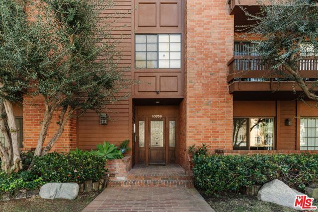 10336 Almayo Avenue 203, Los Angeles, CA 90064