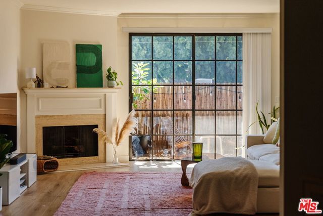 10336 Almayo Avenue 203, Los Angeles, CA 90064