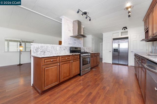 2159 Dalis Drive 106, Concord, CA 94520