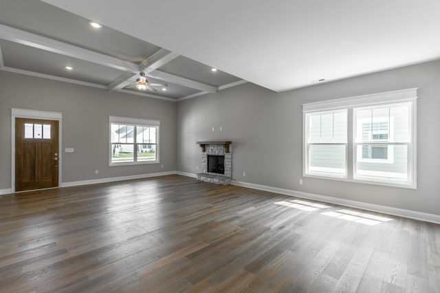 1037 Silverpine Drive, Chattanooga, TN 37421