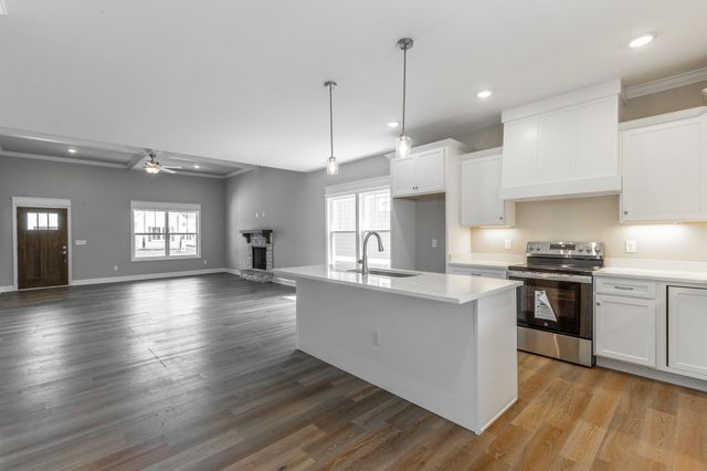 1037 Silverpine Drive, Chattanooga, TN 37421