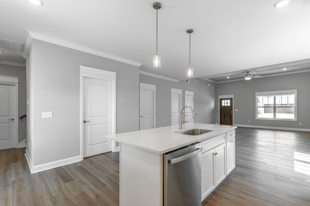 1037 Silverpine Drive, Chattanooga, TN 37421