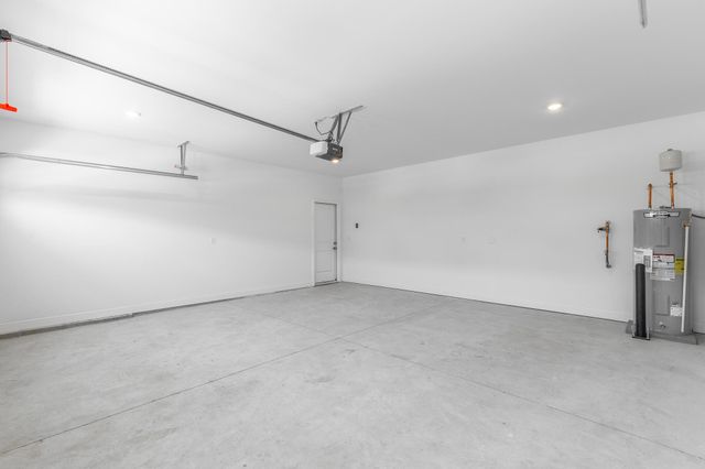 1037 Silverpine Drive, Chattanooga, TN 37421