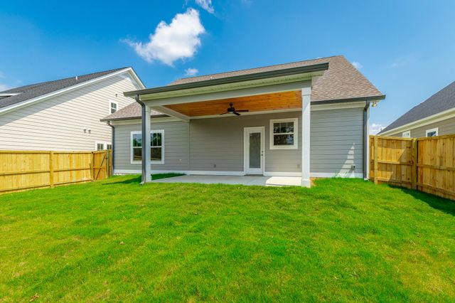 1037 Silverpine Drive, Chattanooga, TN 37421