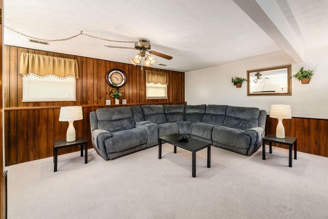 2231 Tupsfield Road, Columbus, OH 43229