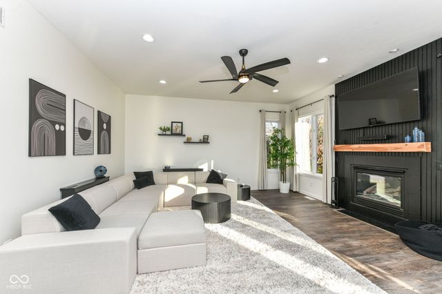 14691 Thor Run Drive, Fishers, IN 46040