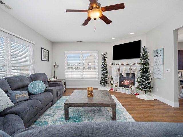 13018 Tuscany Way, Fort Wayne, IN 46845