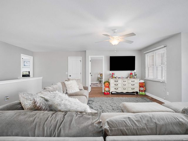 13018 Tuscany Way, Fort Wayne, IN 46845