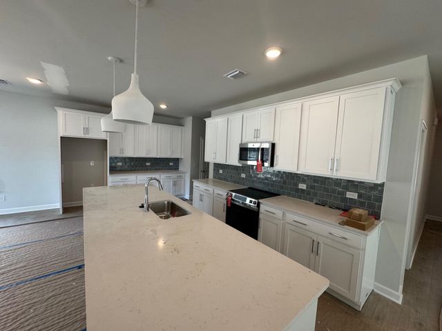 3031 Macaron Court, Ravenel, SC 29470