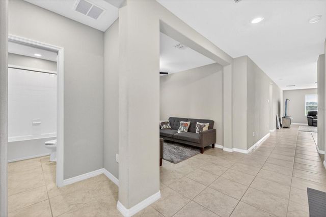 4712 WILD SENNA BOULEVARD, Tampa, FL 33619