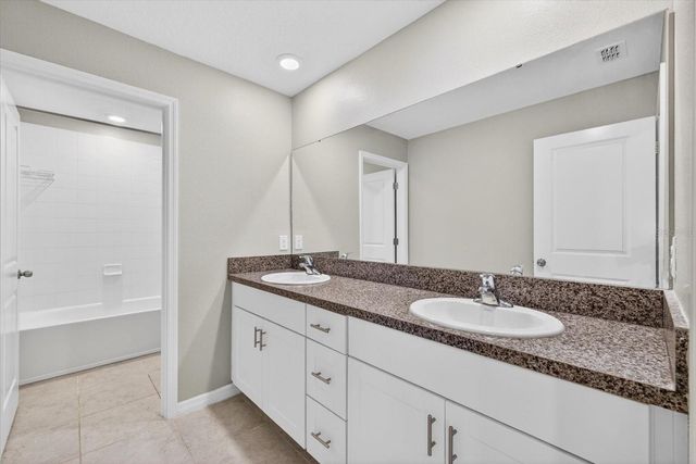 4712 WILD SENNA BOULEVARD, Tampa, FL 33619