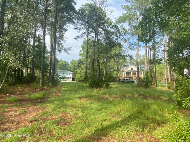 5316 Trade Winds Road, New Bern, NC 28560