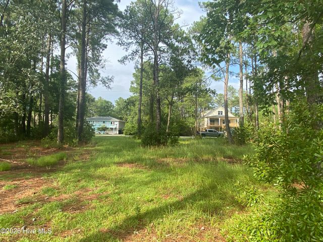 5316 Trade Winds Road, New Bern, NC 28560
