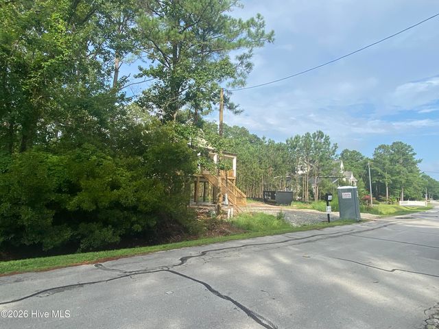 5316 Trade Winds Road, New Bern, NC 28560