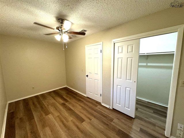 2953 STEARNS AVENUE, Wichita Falls, TX 76308