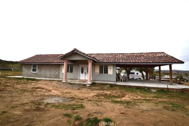 8425 Indio Avenue, Yucca Valley, CA 92284
