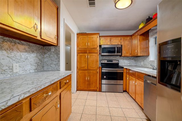 6228 Wheaton Drive, Fort Worth, TX 76133