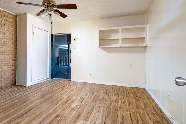 6228 Wheaton Drive, Fort Worth, TX 76133