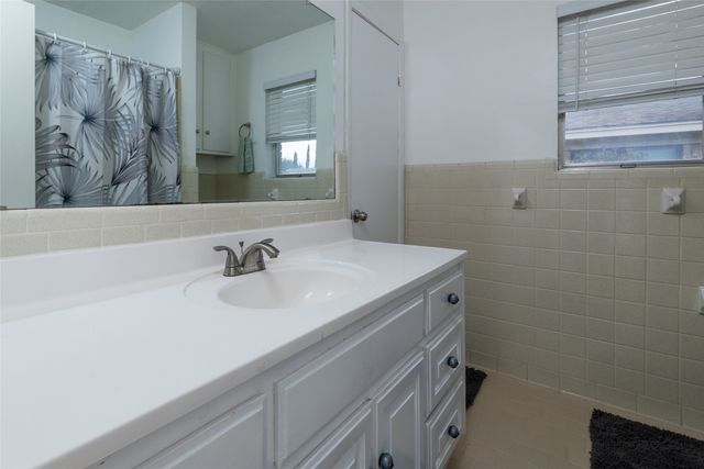 6228 Wheaton Drive, Fort Worth, TX 76133